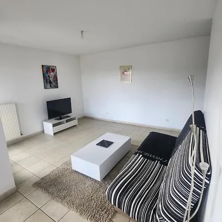 Apartment T3 Avec Piscine A 5mn Du Centre Valence (Drome)